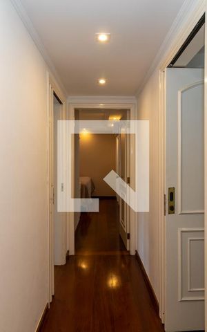 Apartamento à venda com 165m², 3 quartos e 3 vagasCorredor dos Quartos