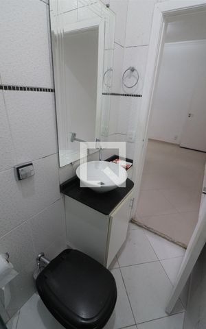 Casa à venda com 200m², 3 quartos e 5 vagasSuíte 1
