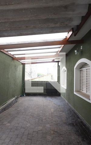 Casa à venda com 200m², 3 quartos e 5 vagasQuintal