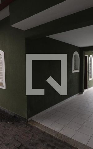 Casa à venda com 200m², 3 quartos e 5 vagasQuintal