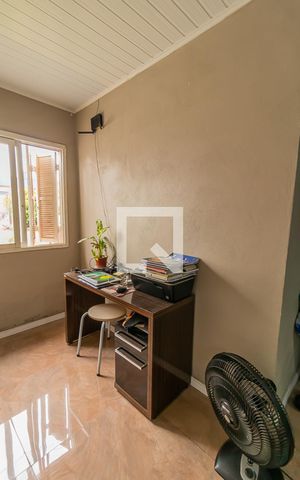 Casa à venda com 96m², 2 quartos e 2 vagasQuarto 1