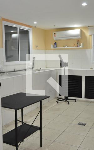 Apartamento à venda com 56m², 2 quartos e 1 vagaÁrea comum
