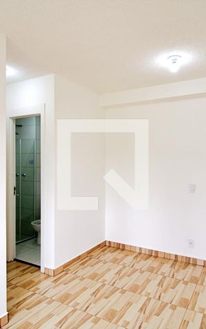 Apartamento para alugar com 42m², 2 quartos e sem vaga Apartamento para alugar com 42m², 2 quartos e sem vagaSala