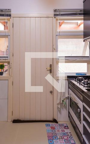 Casa de condomínio à venda com 102m², 3 quartos e 2 vagasCozinha