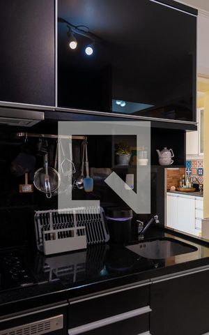 Casa de condomínio à venda com 102m², 3 quartos e 2 vagasCozinha
