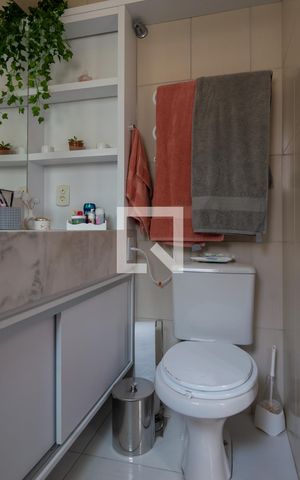 Casa de condomínio à venda com 102m², 3 quartos e 2 vagassuíte