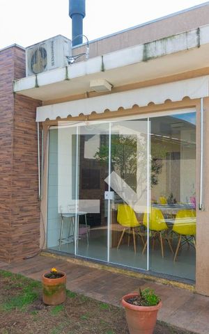 Casa de condomínio à venda com 102m², 3 quartos e 2 vagasÁrea comum