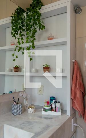 Casa de condomínio à venda com 102m², 3 quartos e 2 vagassuíte
