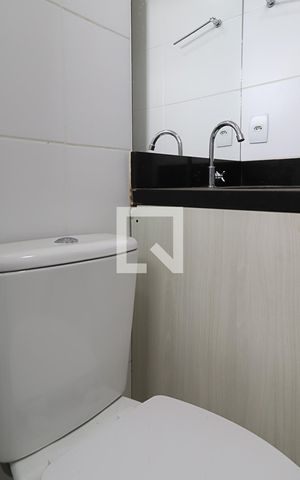 Apartamento para alugar com 105m², 3 quartos e 1 vaga Apartamento para alugar com 105m², 3 quartos e 1 vagaBanheiro da suíte