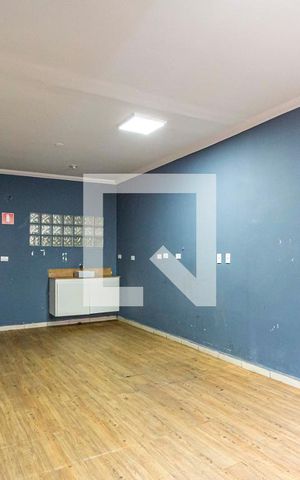 Casa à venda com 349m², 5 quartos e 5 vagas Casa à venda com 349m², 5 quartos e 5 vagasSala 4