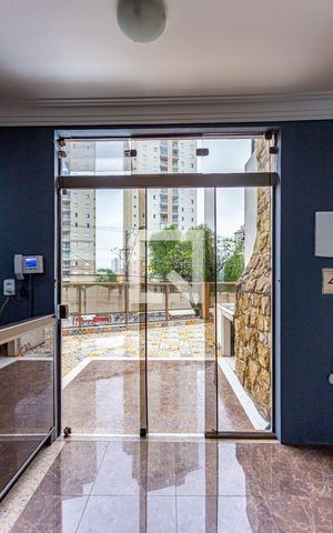 Casa à venda com 349m², 5 quartos e 5 vagas Casa à venda com 349m², 5 quartos e 5 vagasSala 2