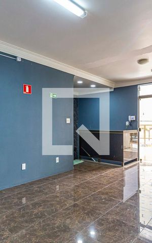 Casa à venda com 349m², 5 quartos e 5 vagas Casa à venda com 349m², 5 quartos e 5 vagasSala 2