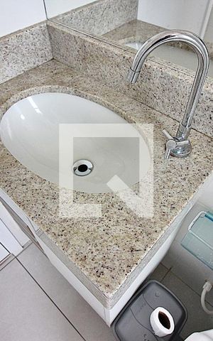 Apartamento à venda com 54m², 2 quartos e 1 vagaBanheiro Social