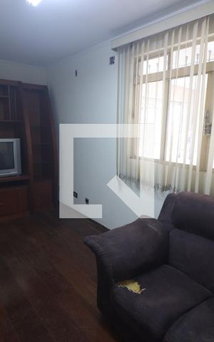 Casa para alugar com 380m², 4 quartos e 2 vagasEscritório