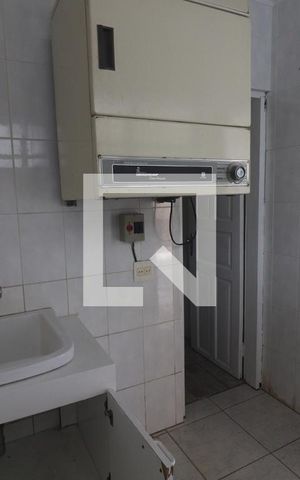 Casa para alugar com 380m², 4 quartos e 2 vagasÁrea de Serviço