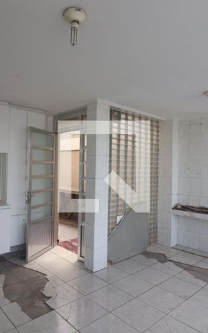 Casa para alugar com 380m², 4 quartos e 2 vagasSalão de Festas