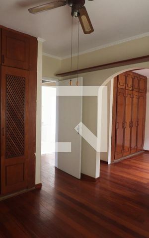 Casa para alugar com 380m², 4 quartos e 2 vagasQuarto 3 