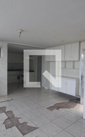 Casa para alugar com 380m², 4 quartos e 2 vagasSalão de Festas