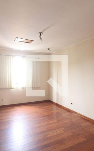 Casa para alugar com 380m², 4 quartos e 2 vagasCloset do quarto 4
