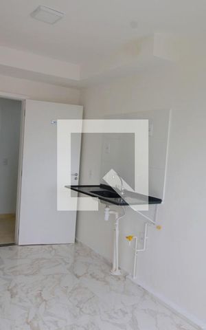 Apartamento para alugar com 24m², 1 quarto e sem vaga Apartamento para alugar com 24m², 1 quarto e sem vagaCozinha e Área de Serviço