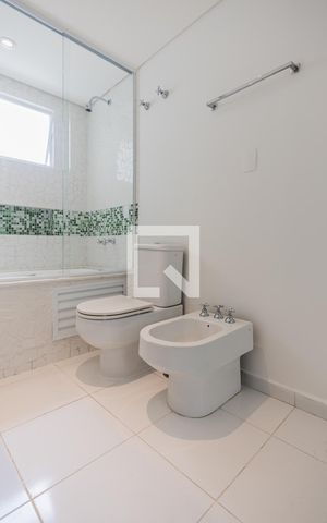 Apartamento à venda com 186m², 2 quartos e 1 vagaBanheiro da Suíte 1