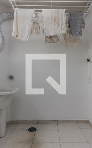 Apartamento à venda com 186m², 2 quartos e 1 vagaÁrea de Serviço