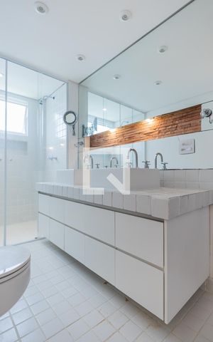 Apartamento à venda com 186m², 2 quartos e 1 vagaBanheiro da Suíte 2