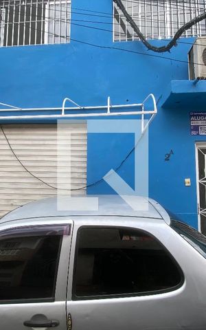 Casa à venda com 80m², 2 quartos e 1 vaga Casa à venda com 80m², 2 quartos e 1 vagaFachada + Placa