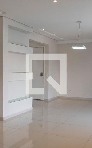 Apartamento para alugar com 123m², 3 quartos e 2 vagasSala