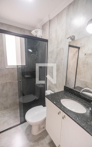 Studio à venda com 29m², 1 quarto e 1 vaga Studio à venda com 29m², 1 quarto e 1 vagaBanheiro