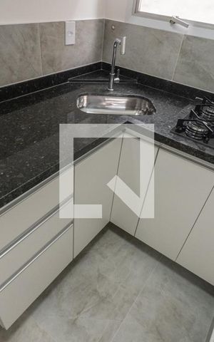 Studio à venda com 29m², 1 quarto e 1 vaga Studio à venda com 29m², 1 quarto e 1 vagaSala/Cozinha