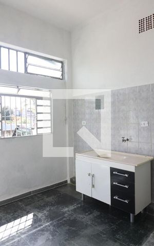 Casa para alugar com 26m², 1 quarto e sem vagaCozinha 