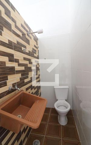 Casa para alugar com 26m², 1 quarto e sem vagaBanheiro 