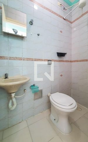 Studio para alugar com 25m², 1 quarto e sem vaga Studio para alugar com 25m², 1 quarto e sem vagaBanheiro