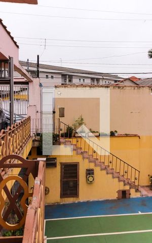 Casa à venda com 486m², 5 quartos e 3 vagas Casa à venda com 486m², 5 quartos e 3 vagasÁrea Externa