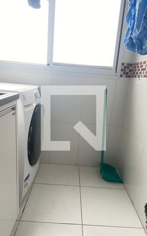 Apartamento para alugar com 70m², 3 quartos e 1 vagaÁrea de Serviço