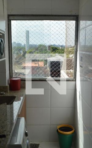 Apartamento à venda com 70m², 2 quartos e 1 vagaÁrea de Serviço