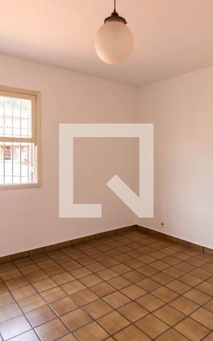 Casa para alugar com 130m², 3 quartos e 2 vagas Casa para alugar com 130m², 3 quartos e 2 vagasQuarto 1