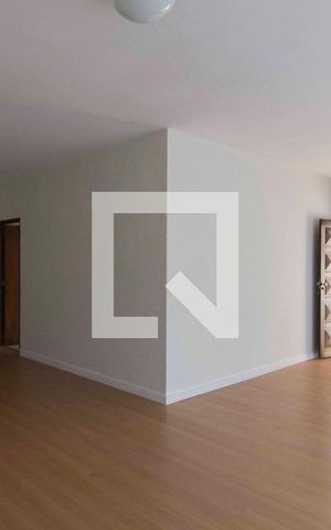 Casa para alugar com 232m², 2 quartos e 3 vagasSala
