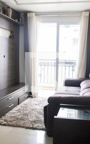 Apartamento à venda com 70m², 2 quartos e 2 vagas Apartamento à venda com 70m², 2 quartos e 2 vagasSala