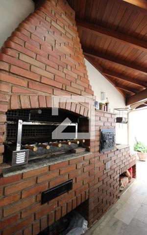 Casa à venda com 411m², 4 quartos e 5 vagasQuintal