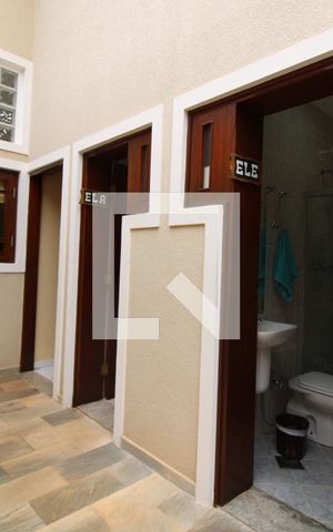Casa à venda com 411m², 4 quartos e 5 vagasQuintal
