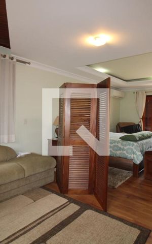 Casa à venda com 411m², 4 quartos e 5 vagasQuarto 4 (suíte master)