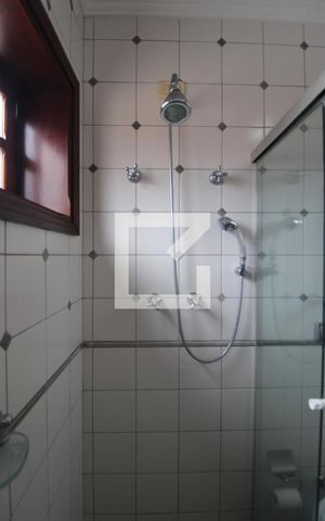 Casa à venda com 411m², 4 quartos e 5 vagasBanheiro da Suíte 3