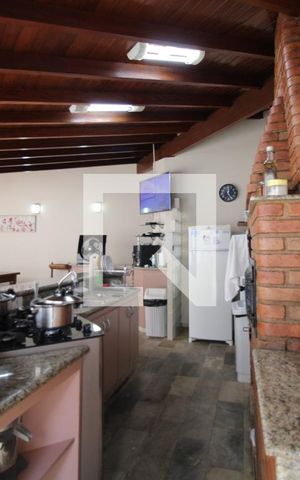 Casa à venda com 411m², 4 quartos e 5 vagasQuintal
