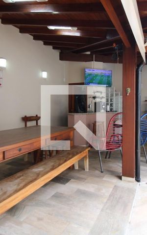 Casa à venda com 411m², 4 quartos e 5 vagasQuintal