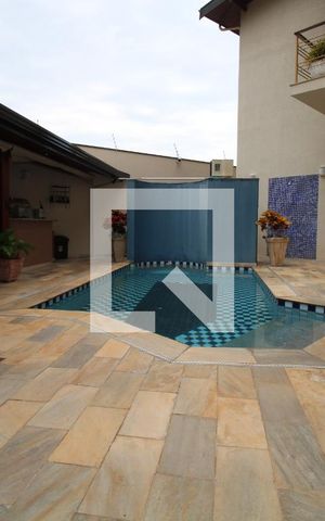 Casa à venda com 411m², 4 quartos e 5 vagasQuintal