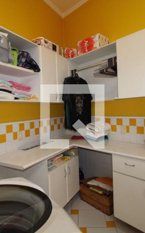 Casa à venda com 411m², 4 quartos e 5 vagasÁrea de Serviço