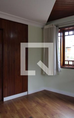 Casa à venda com 411m², 4 quartos e 5 vagasQuarto 4 (suíte master)
