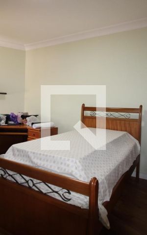 Casa à venda com 411m², 4 quartos e 5 vagasQuarto 2 (suíte)